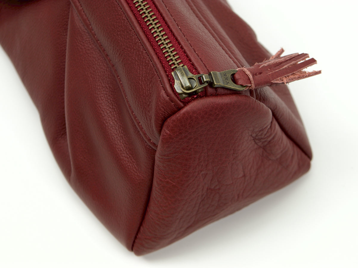 milloo Estia Accessory Bag Burgundy
