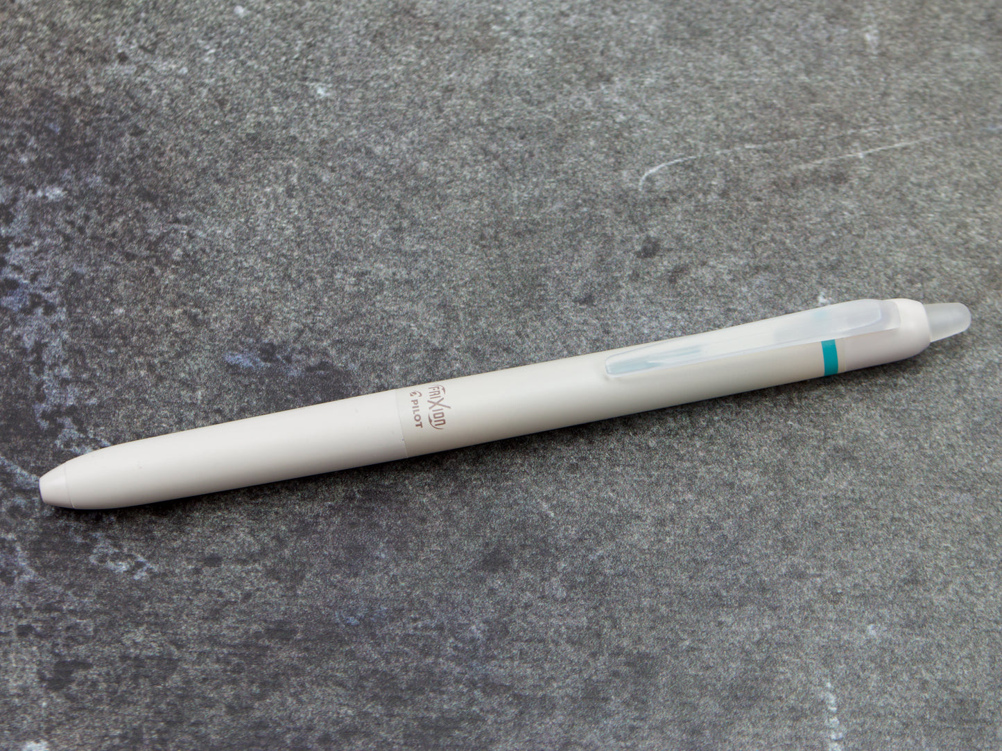 Ensemble de 8 couleurs de balles effaçables Frixion Knock de la série Waai