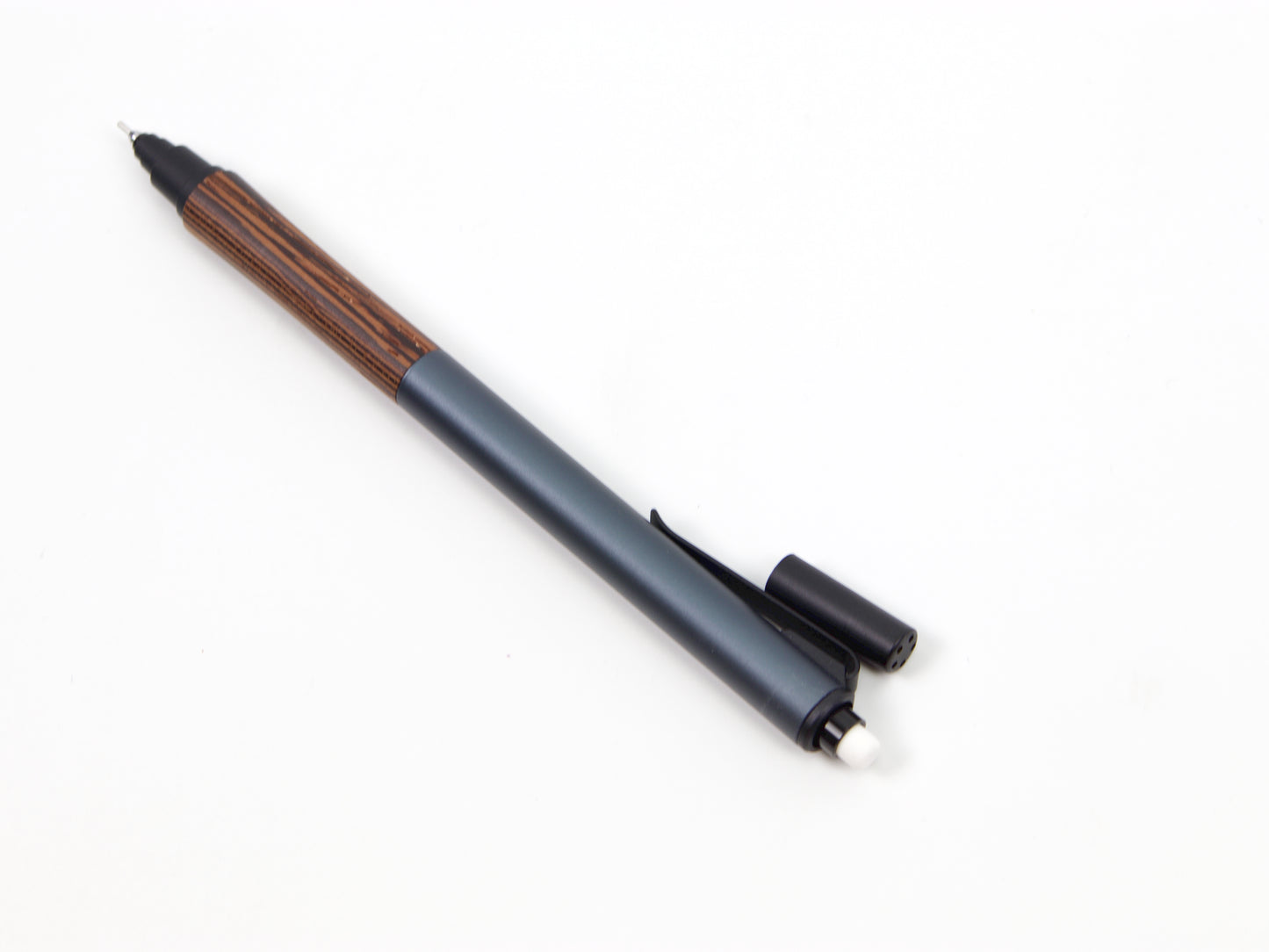 Kuru Toga Wood