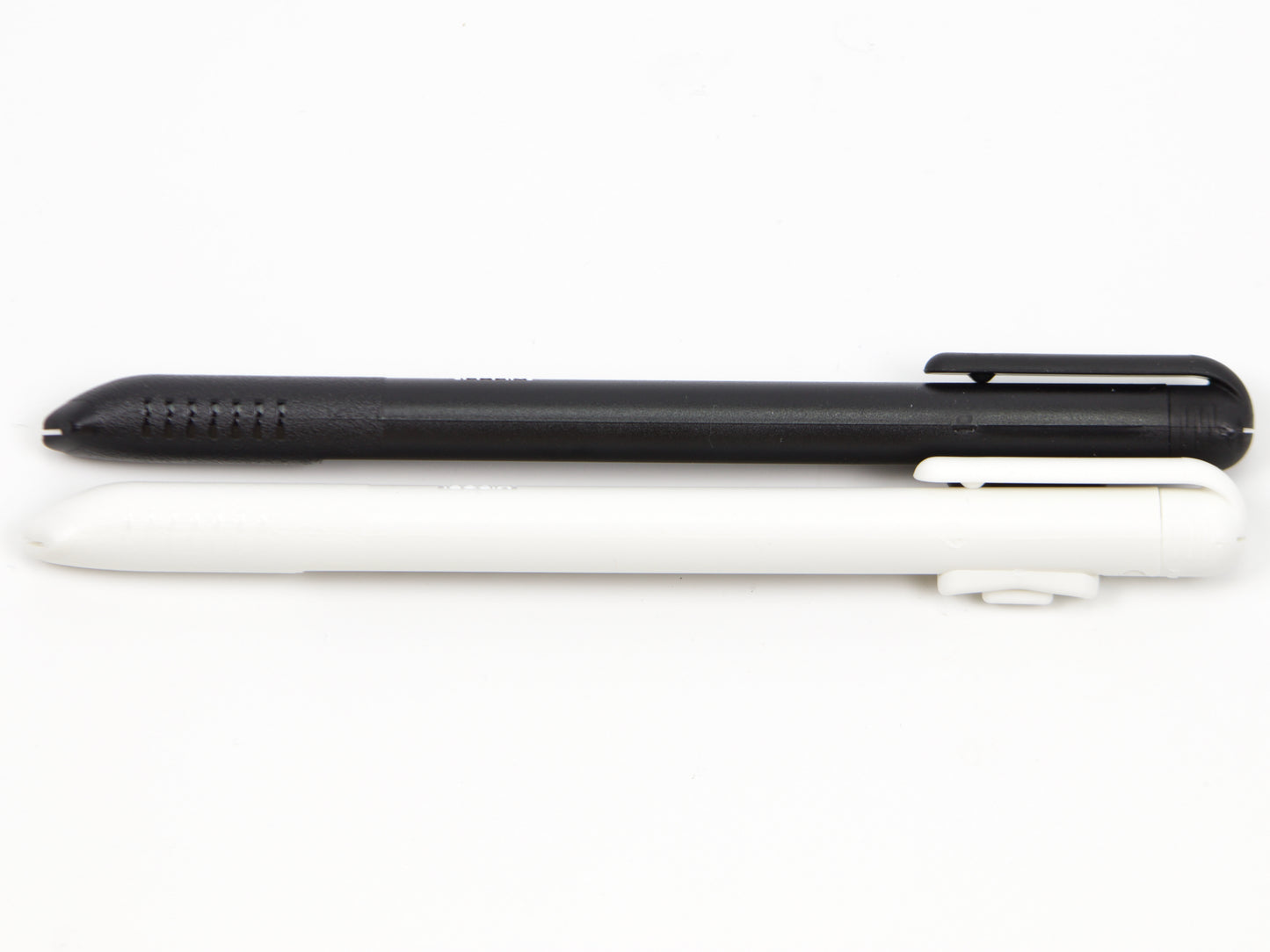 Coupe-boîte Midori en forme de stylo
