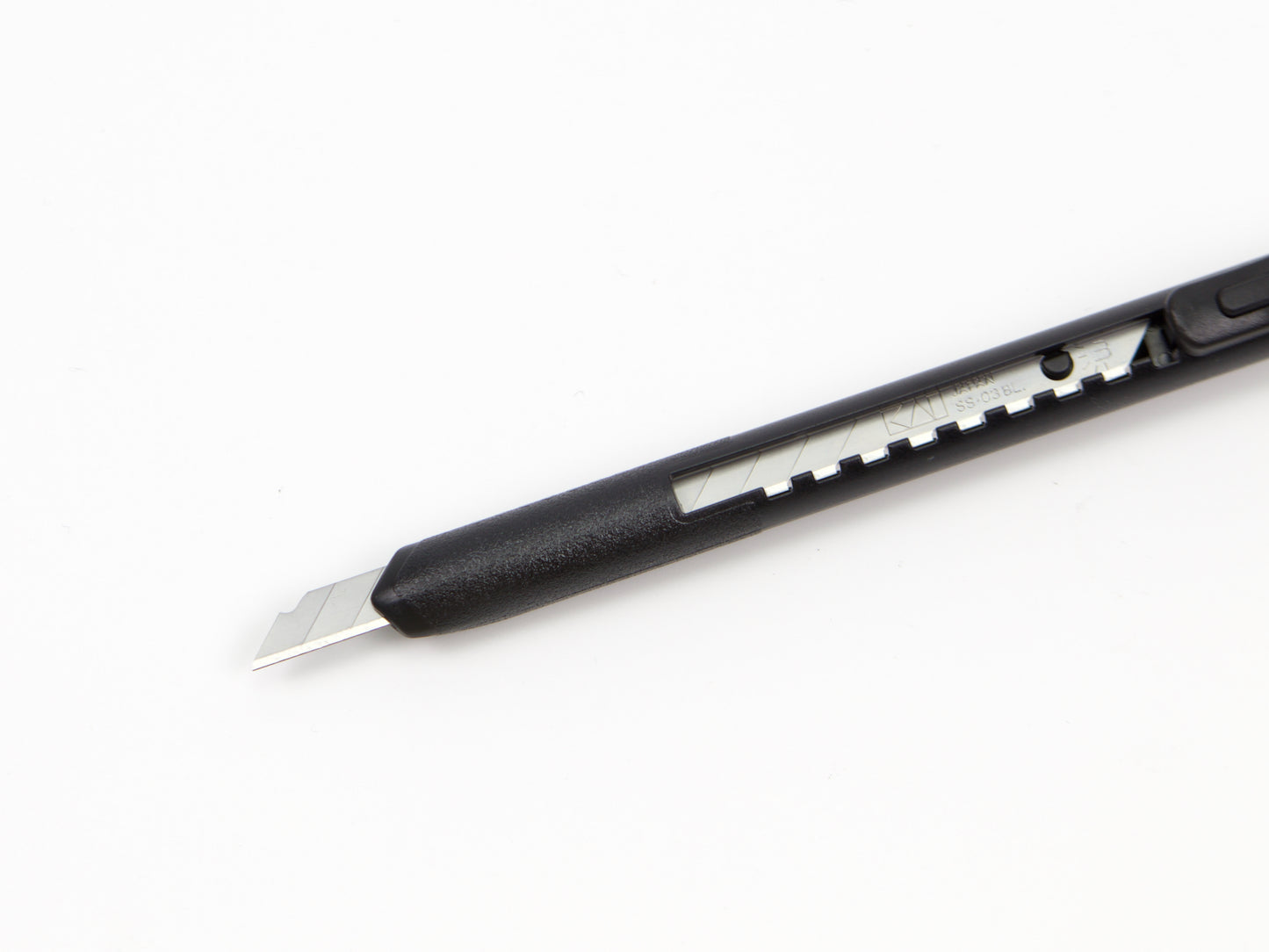 Coupe-boîte Midori en forme de stylo