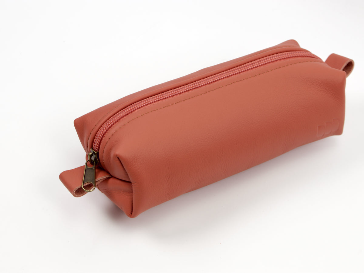 Estuche para bolígrafo Milloo Rec en color marrón chocolate