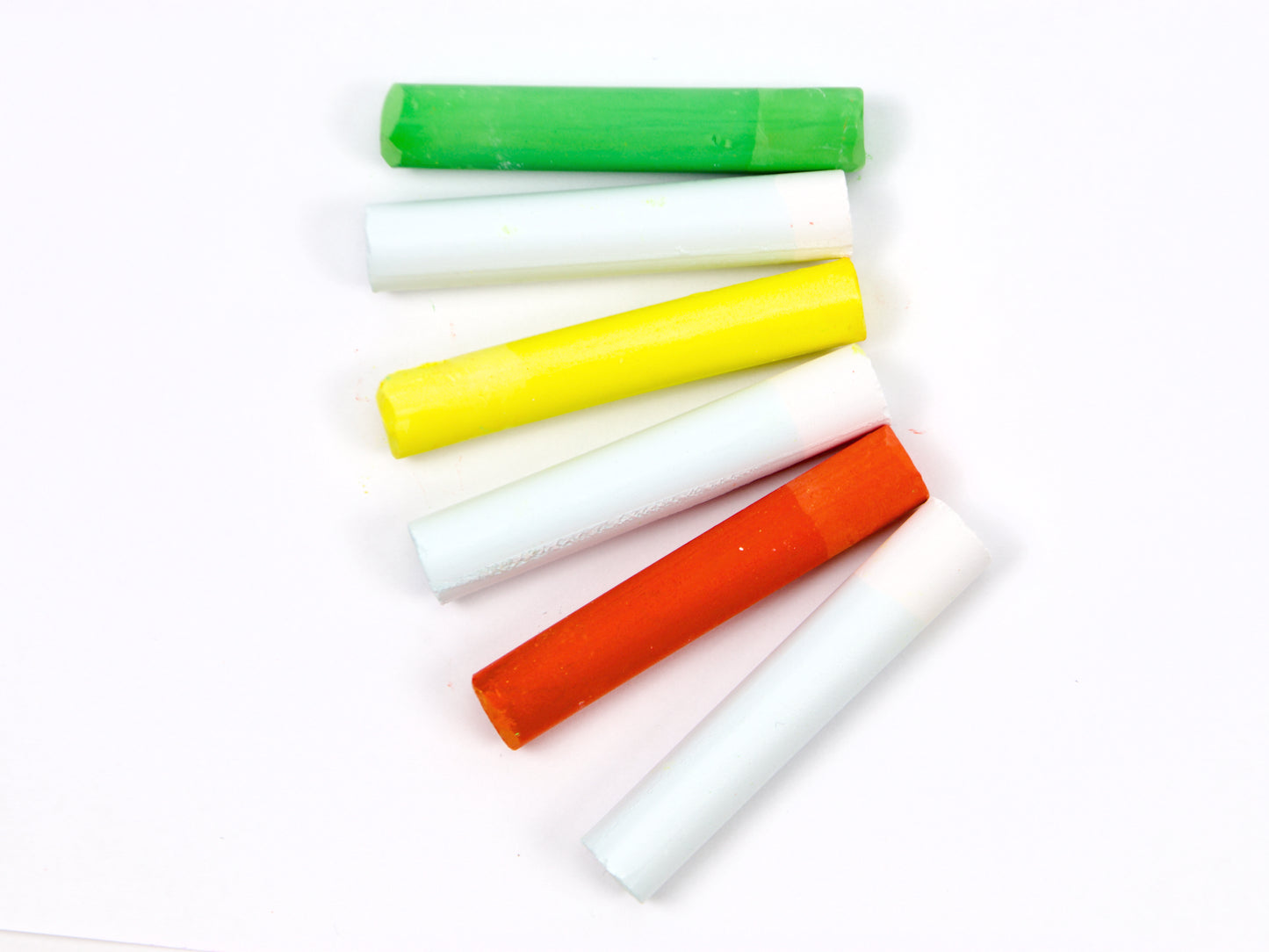 Rikagaku School Dustless Chalk Vitamin Set