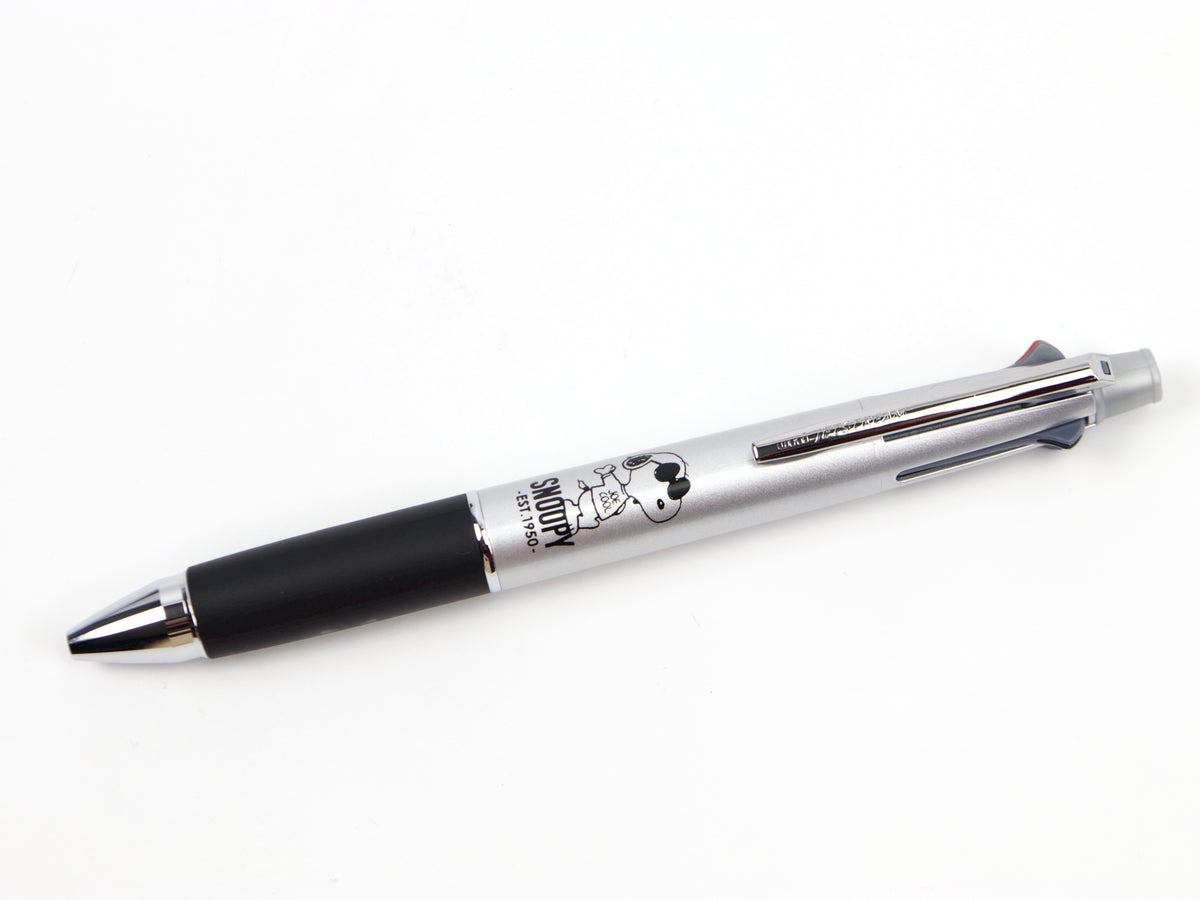 Edición limitada de Snoopy Jetstream 4 + 1