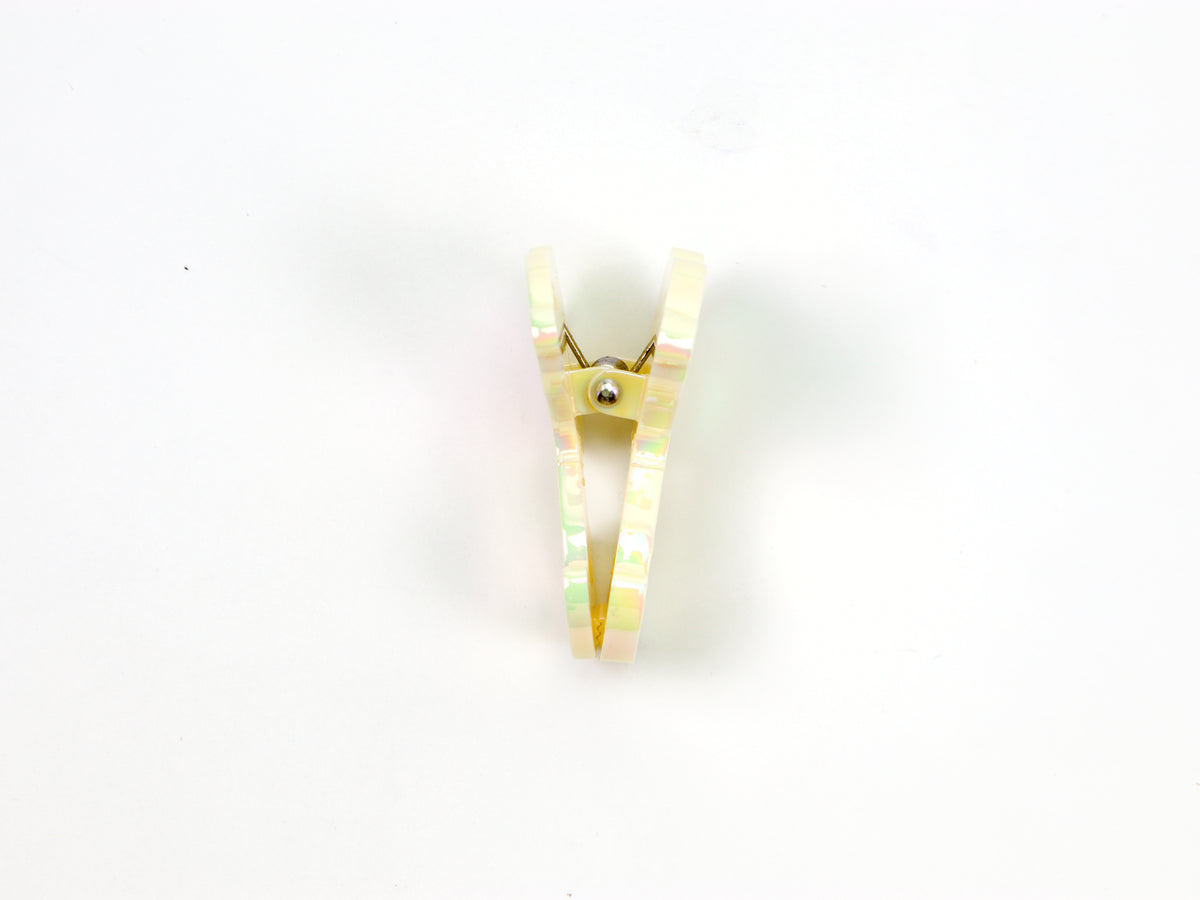Snoopy Aurora Iridescent Clip