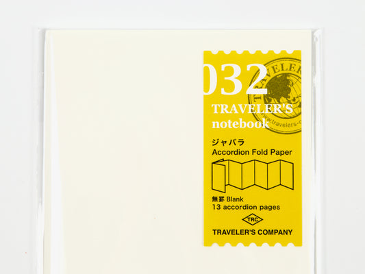 032 Papel doblado en acordeón