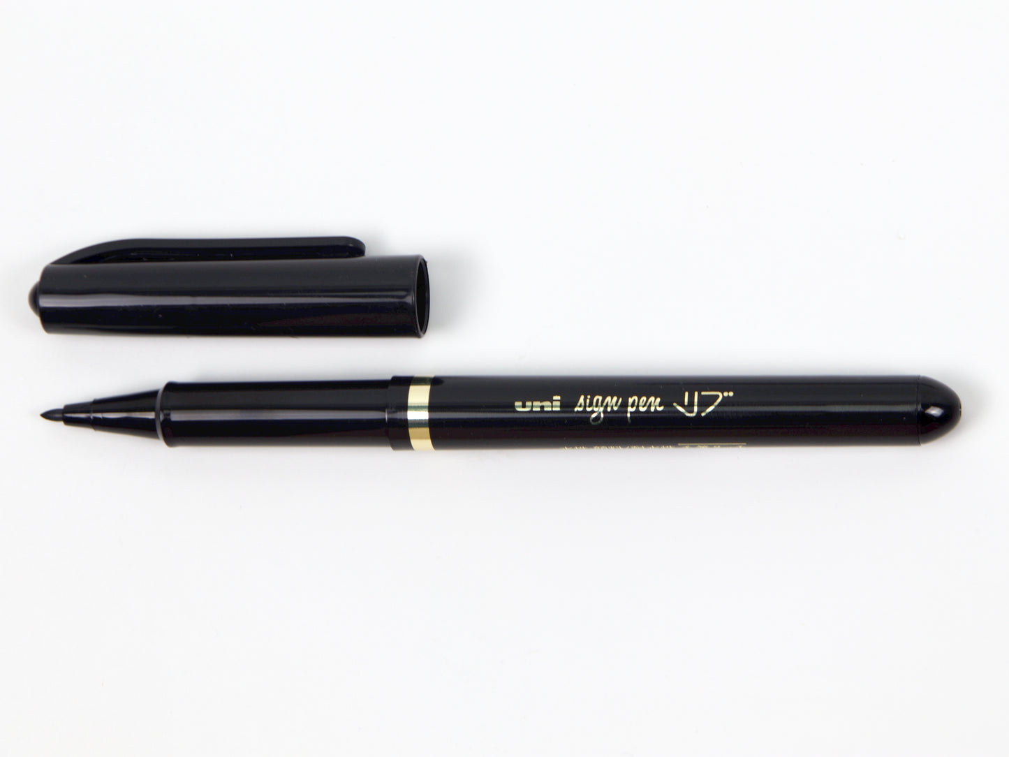 Uni Sign Pen