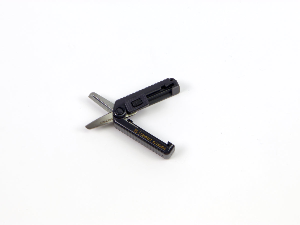 Midori XS Compact Serrated Scissors