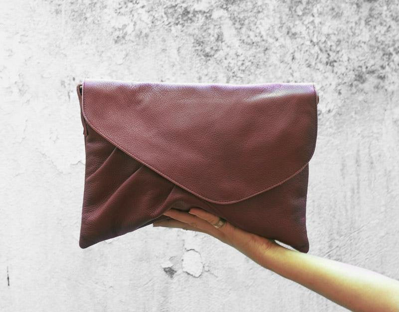 milloo Erato Crossbody Burgundy
